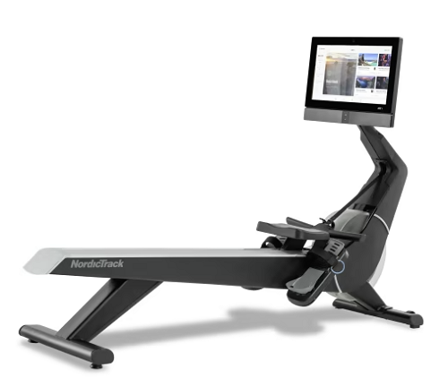 Rowing with iFit RW 900